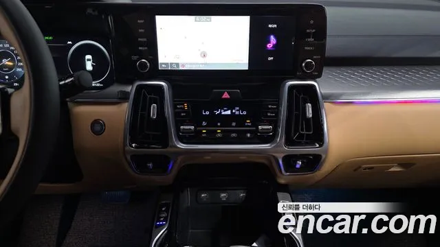 Kia Sorento Sorento 4-е поколение Бензин 2.5T 4WD — Фото автомобиля 24