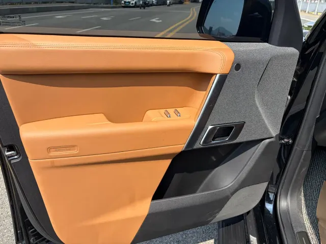 iCAR iCAR V27 2026 200KM AWD Falcon 500 — Фото автомобиля 5