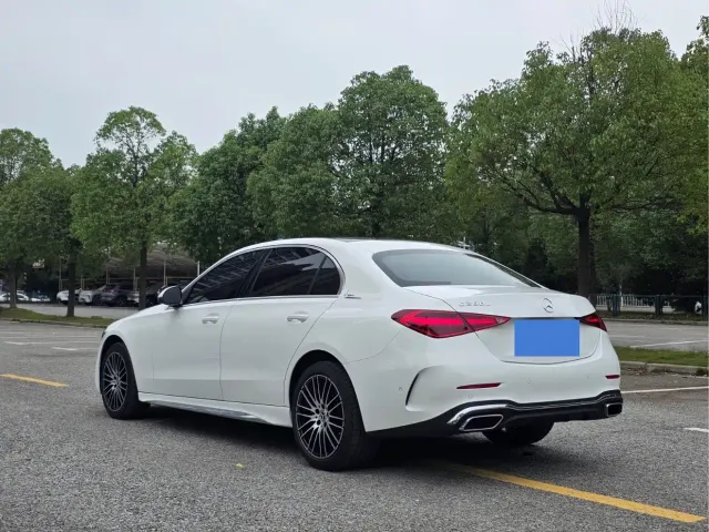 Mercedes-Benz C-Class — Фото автомобиля 9
