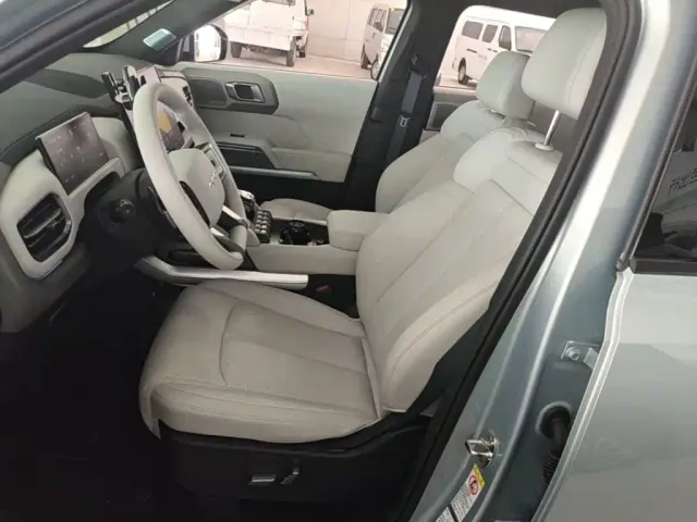 BYD FangChengBao Titanium 3 — Фото автомобиля 14
