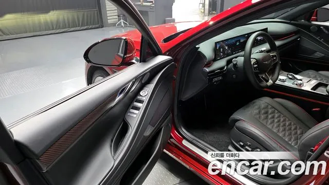 Genesis G80 Бензин 3.5 турбо AWD — Фото автомобиля 11
