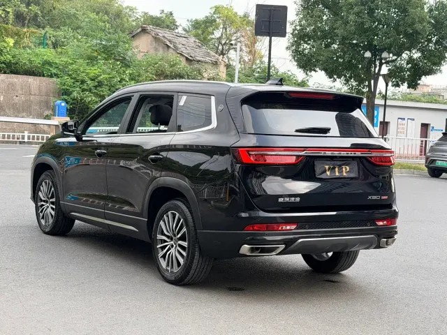 Jetour X90 Plus — Фото автомобиля 6