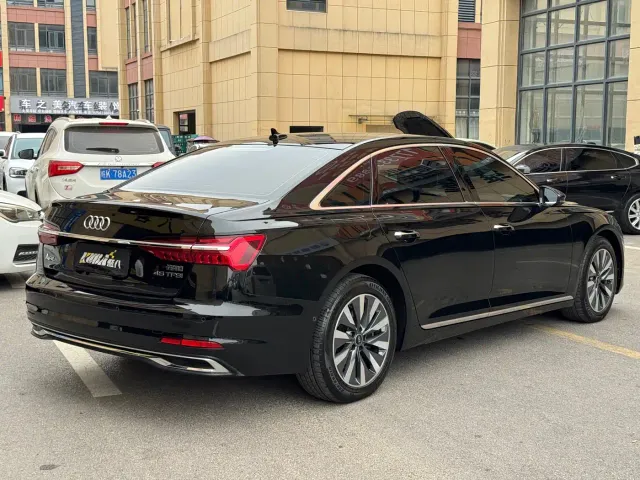 Audi A6L — Фото автомобиля 15