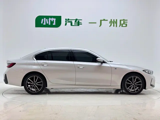BMW 3 Series — Фото автомобиля 9