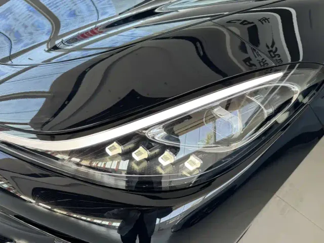 IM Motors LS6 — Фото автомобиля 8