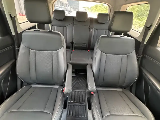 Wuling Jiachen — Фото автомобиля 11