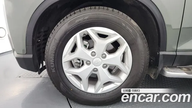 KG_Mobility_Ssangyong Rexton — Фото автомобиля 4