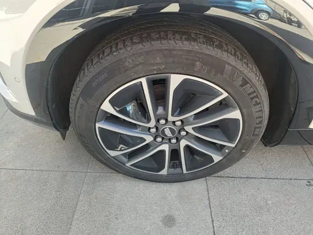 Cadillac Optiq — Фото автомобиля 22