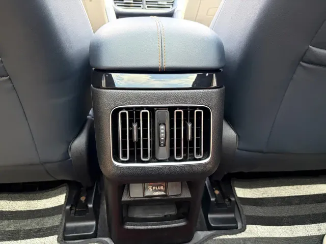 BYD Song PLUS — Фото автомобиля 16