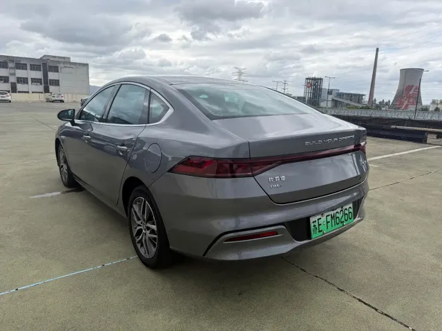 BYD Qin PLUS — Фото автомобиля 7