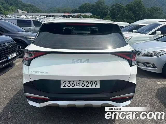 Kia Sportage Sportage 5-е поколение Бензин 1.6 турбо 2WD — Фото автомобиля 3