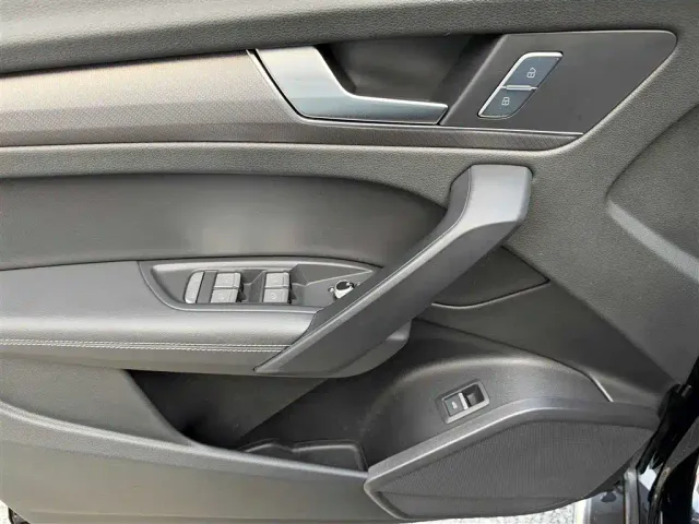 Audi Q5L — Фото автомобиля 27