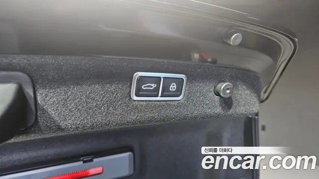 Genesis G70 New — Фото автомобиля 20