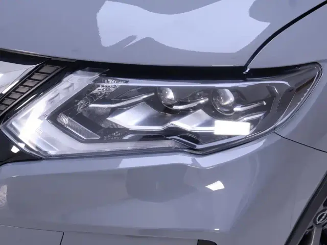 Nissan X-Trail — Фото автомобиля 4