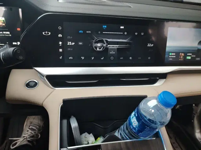Geely Xingyue L — Фото автомобиля 14