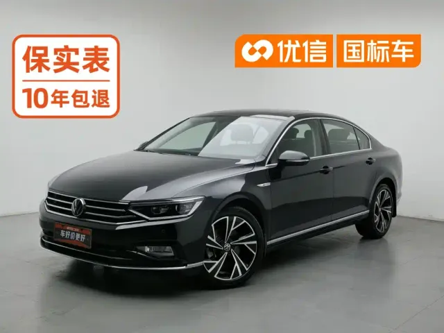 Фотография автомобиля — Volkswagen Magotan