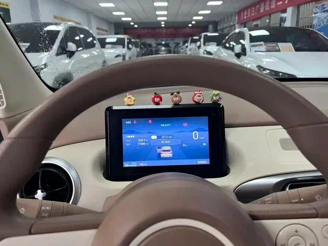 Wuling Hongguang Mini EV — Фото автомобиля 4