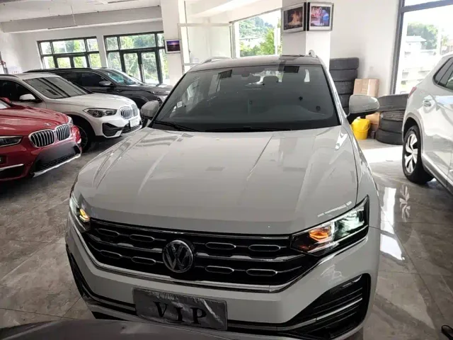 Volkswagen Tayron — Фото автомобиля 2