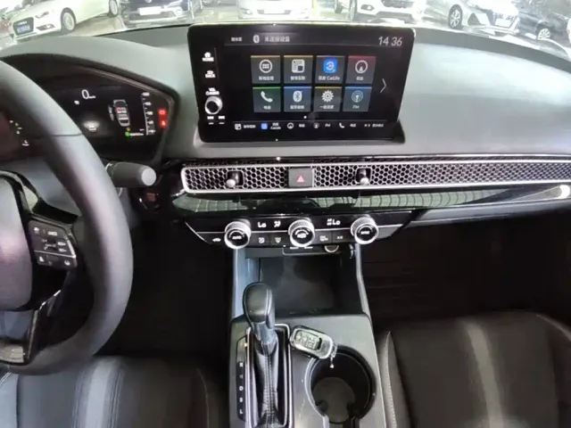 Honda Civic — Фото автомобиля 12
