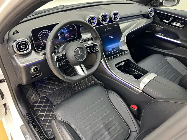 Mercedes-Benz C-Class — Фото автомобиля 23