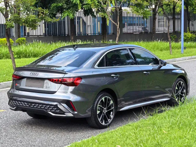 Audi A3 — Фото автомобиля 4