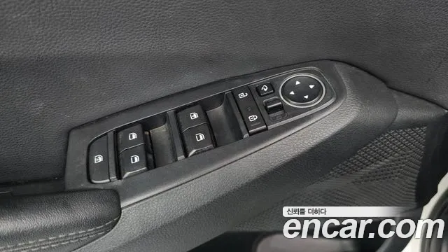 Kia Seltos Seltos Бензин 1.6 турбо 2WD — Фото автомобиля 8