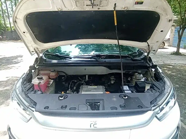 BYD Yuan Pro — Фото автомобиля 18
