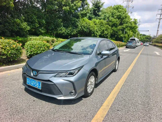 Фотография автомобиля — Toyota Corolla