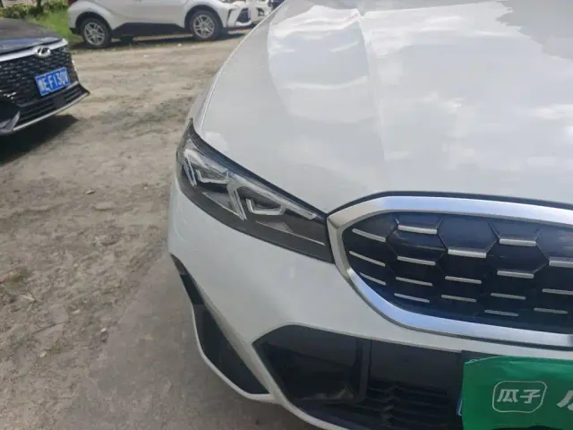 BMW 3 Series — Фото автомобиля 7