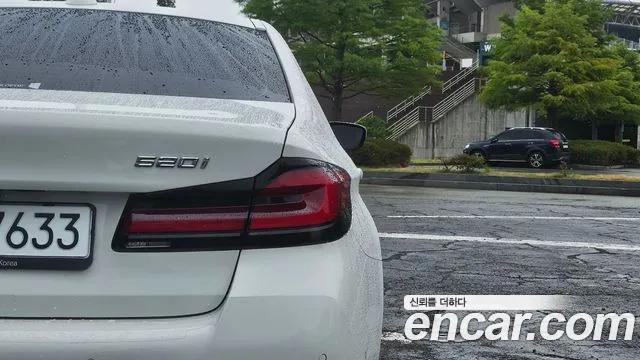 BMW 5-Series — Фото автомобиля 20