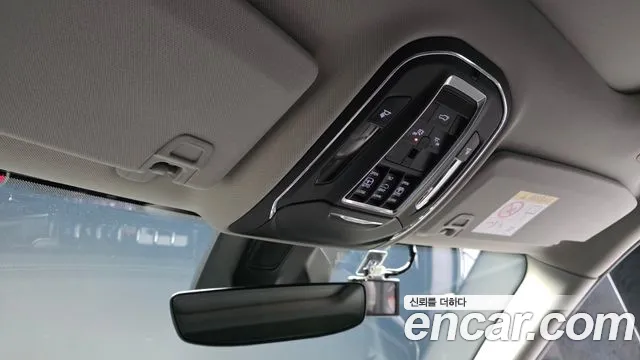 Jeep Cherokee — Фото автомобиля 19