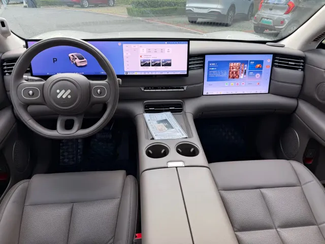 IM Motors LS6 — Фото автомобиля 7