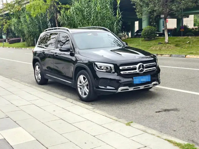 Mercedes-Benz GLB-Class — Фото автомобиля 3