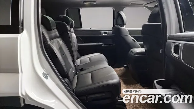 Hyundai Santafe — Фото автомобиля 12