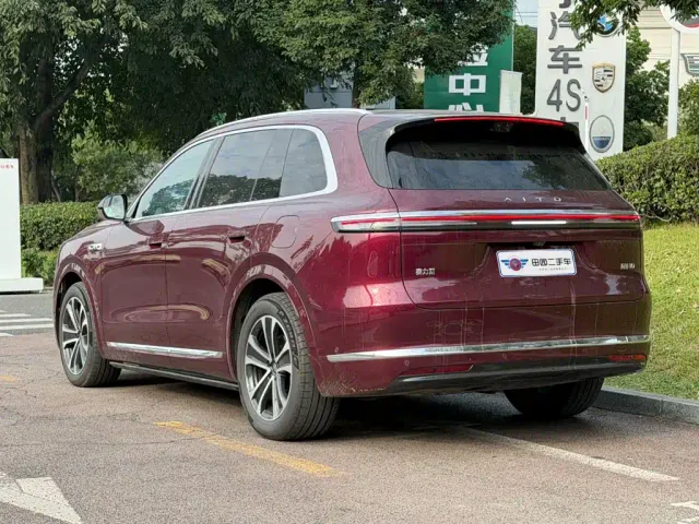 Aito M7 — Фото автомобиля 5