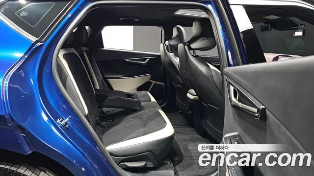 Kia EV6 — Фото автомобиля 10