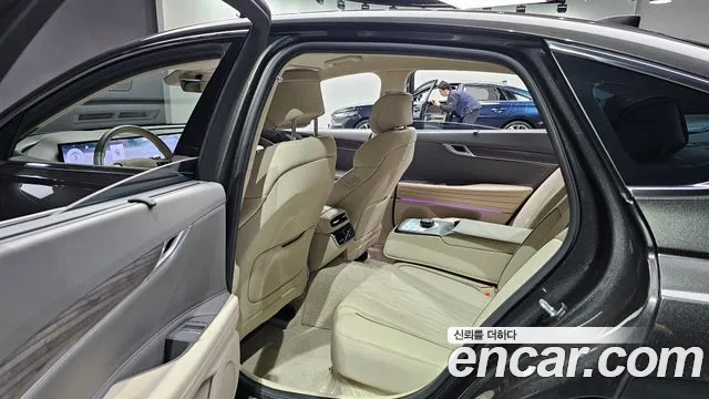 Genesis G80 Бензин 2.5 турбо AWD — Фото автомобиля 10