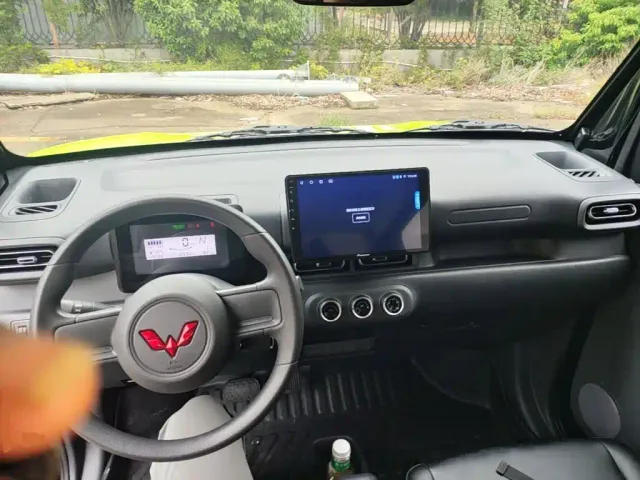 Wuling Zhiguang NEV — Фото автомобиля 9