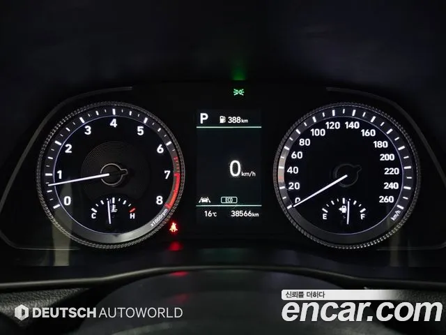 Hyundai Sonata — Фото автомобиля 8