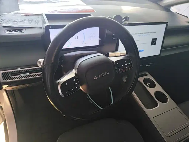 GAC Aion Y — Фото автомобиля 10