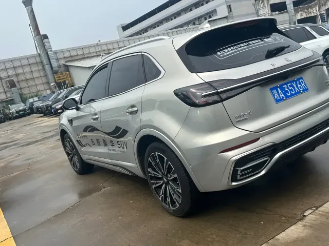 Hongqi HS5 — Фото автомобиля 7