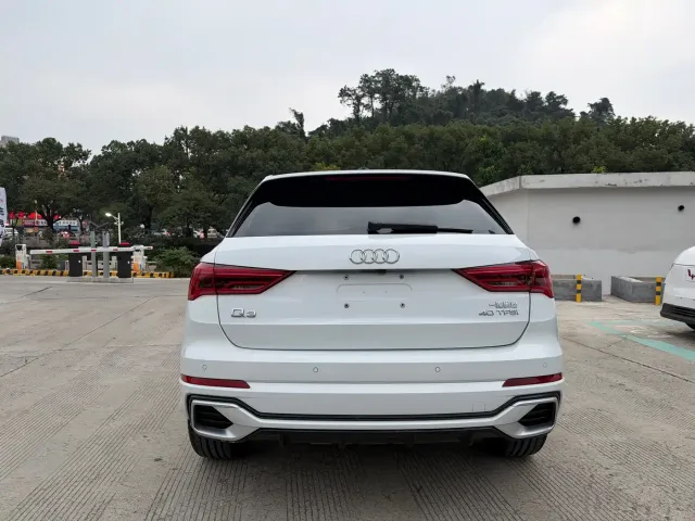 Audi Q3 — Фото автомобиля 8