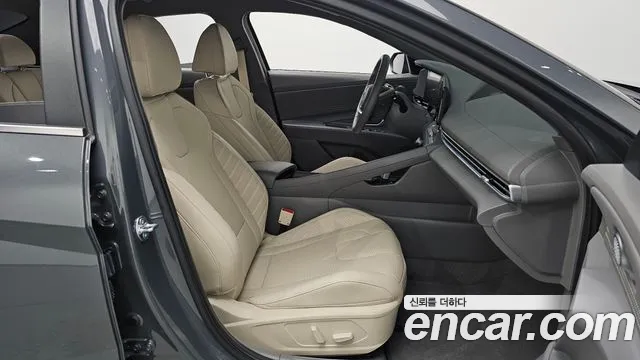 Hyundai Avante CN7 — Фото автомобиля 17