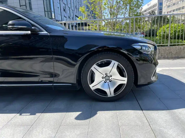 Mercedes-Benz Maybach S-Class — Фото автомобиля 25
