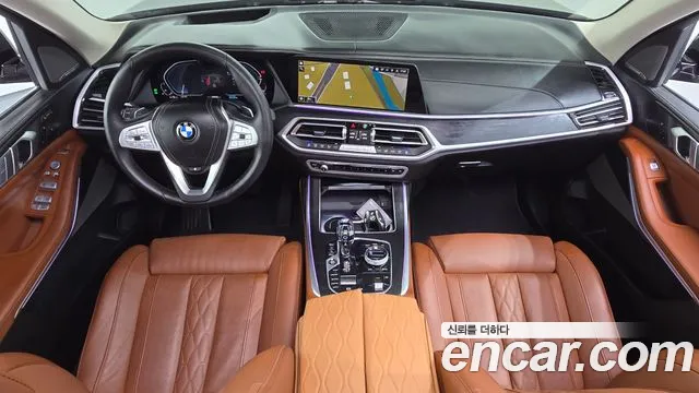 BMW X7 — Фото автомобиля 7