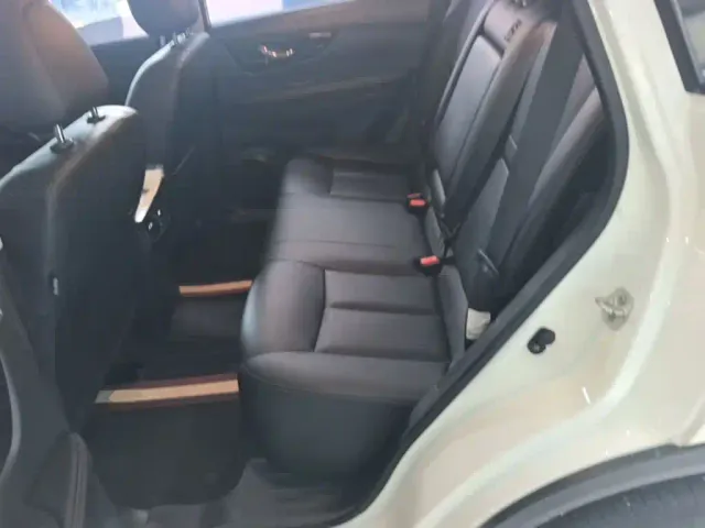 Nissan X-Trail — Фото автомобиля 16