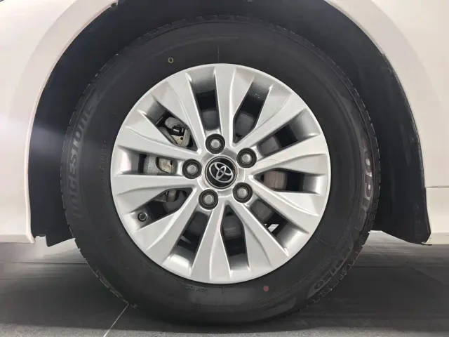 Toyota Corolla — Фото автомобиля 20