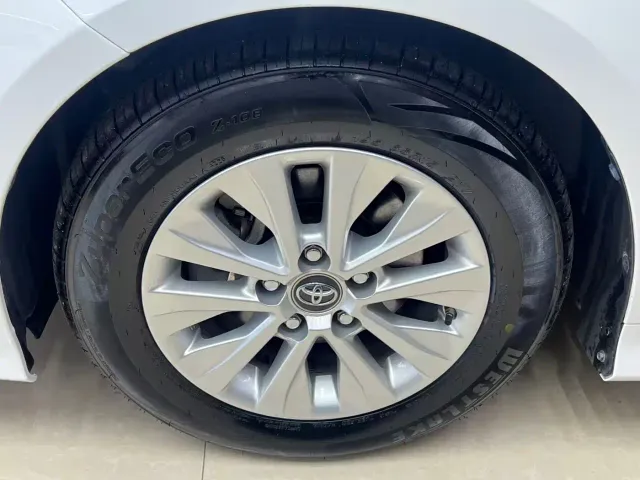 Toyota Corolla — Фото автомобиля 21