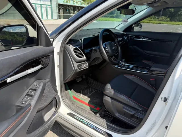 Kia Seltos — Фото автомобиля 7