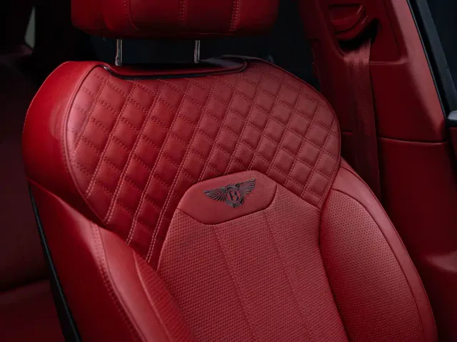 Bentley Bentayga — Фото автомобиля 10